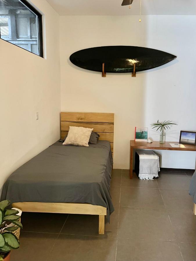 El Chante Surf House Playa Santa Teresa  エクステリア 写真